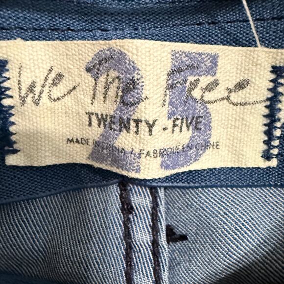 Women's We The Free Free People Paisley Print Medium Wash Flare Jeans Size 25 - Picture 4 of 10